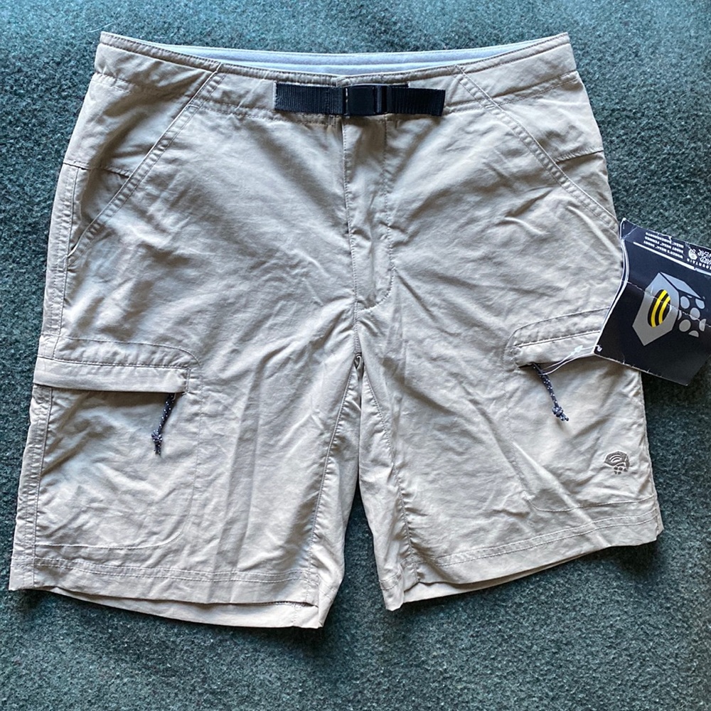 Mountain Hardware Women’s Mesa Nylon Short